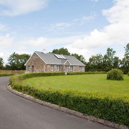 Inviting 4-Bed House In Strokestown Villa Exterior foto