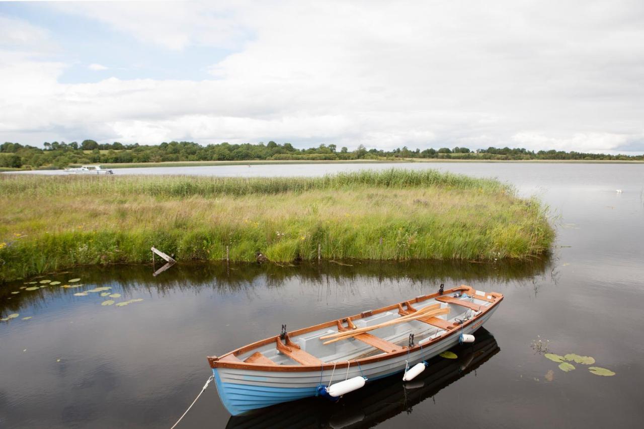 Inviting 4-Bed House In Strokestown Villa Exterior foto